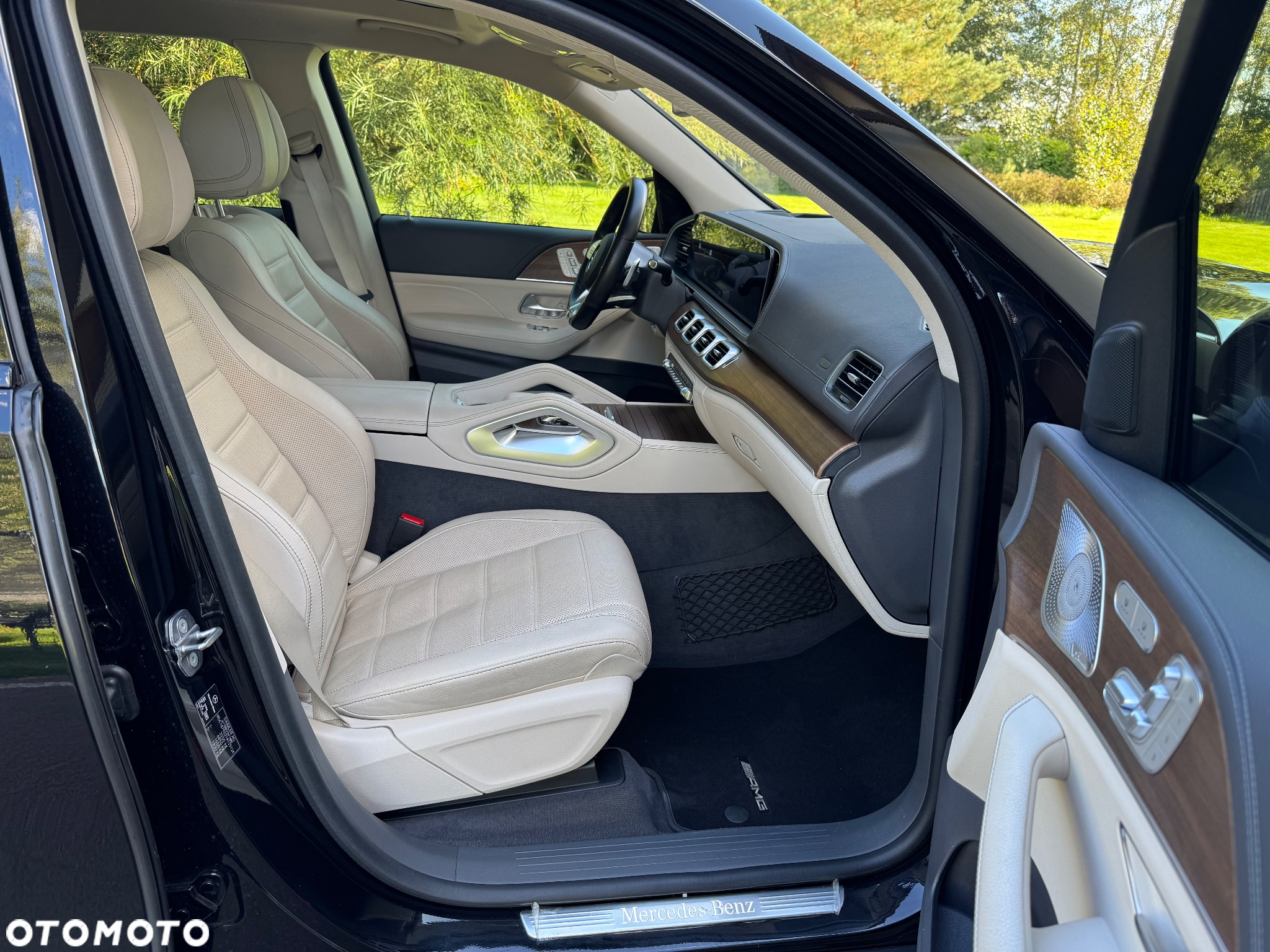 Mercedes-Benz GLS 400 d 4-Matic - 14