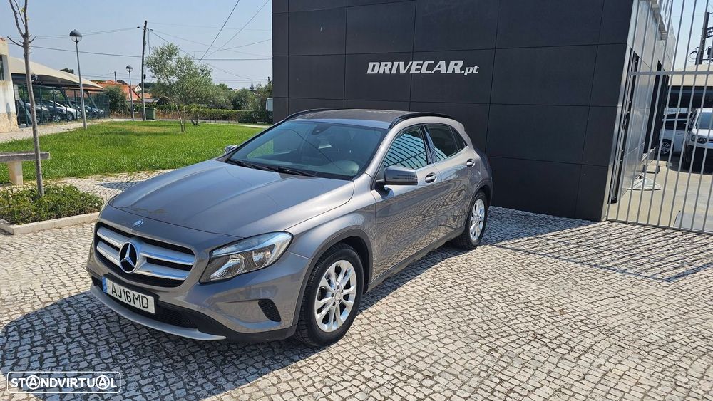 Mercedes-Benz GLA 180 CDI Urban - 2