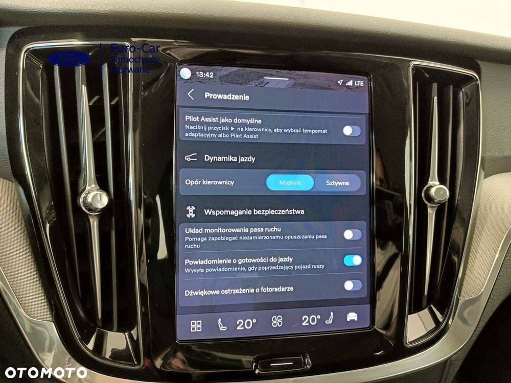 Volvo V60 B4 D Geartronic Momentum Pro - 27