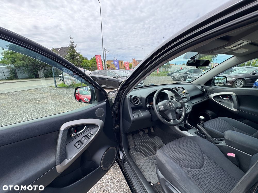 Toyota RAV4 2.2 D-CAT 4x4 Executive - 22