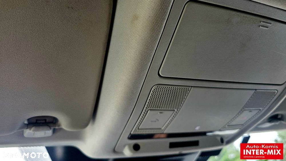 Land Rover Discovery Sport - 38