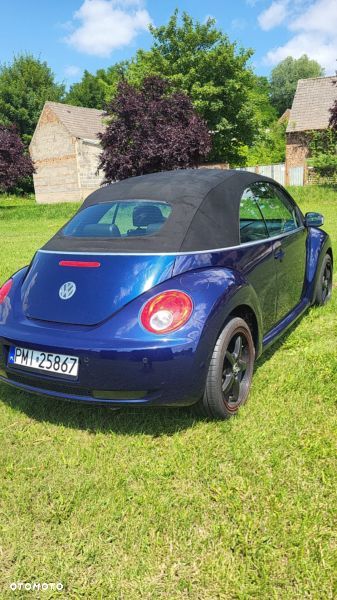 Volkswagen New Beetle - 3