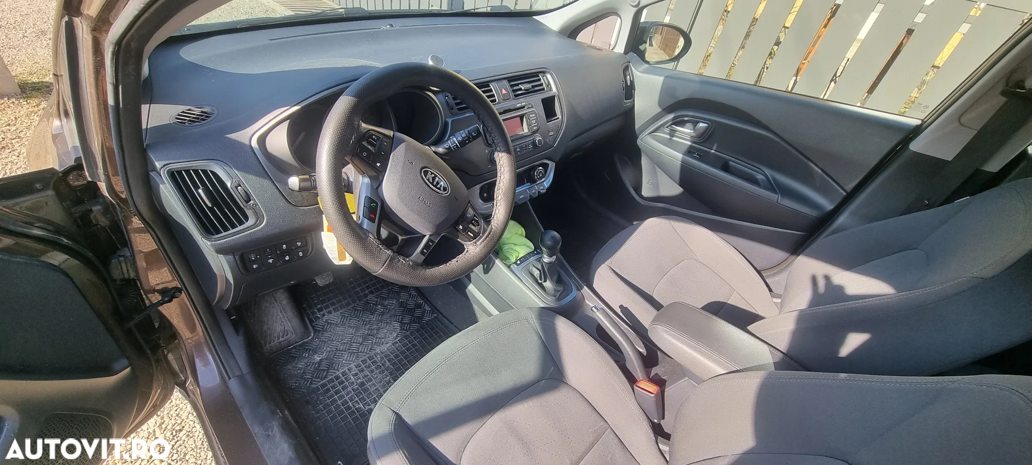 Kia Rio 1.2 GSL COMFORT - 4