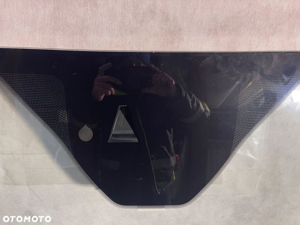 ford transit 83,2" low roof van szyba przednia sensor kamera solar po 2014- - 2