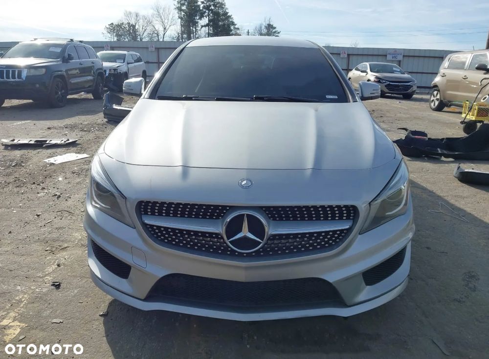 Mercedes-Benz CLA 250 4-Matic - 3