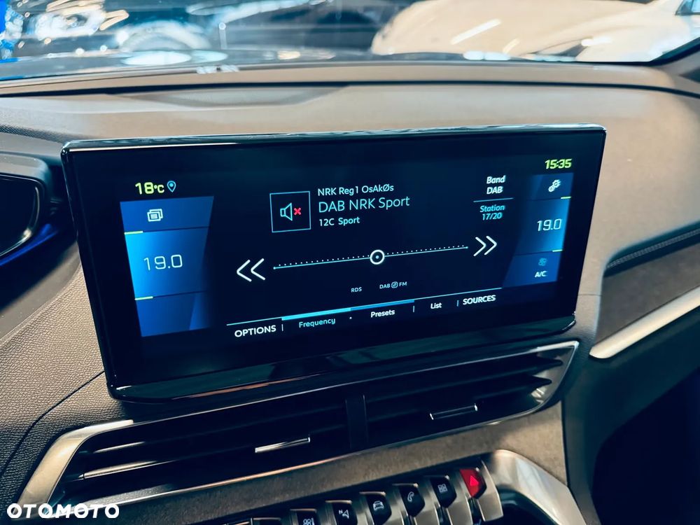 Peugeot 3008 1.6 PureTech HYbrid4 GT S&S EAT8 - 8