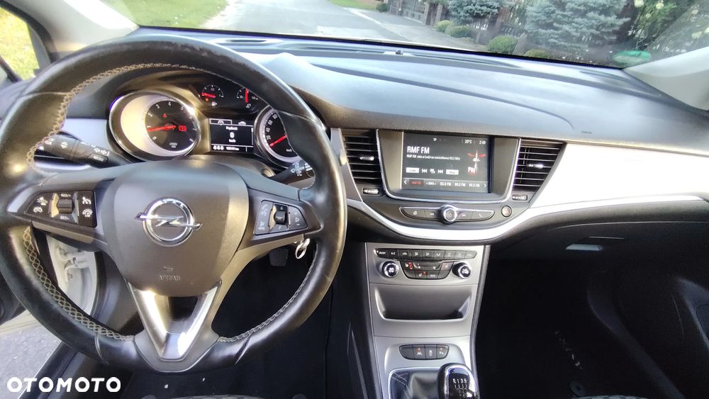 Opel Astra - 22