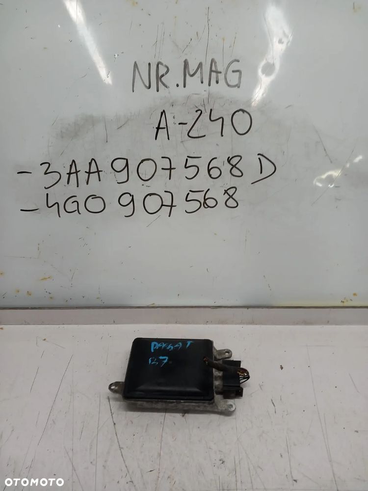 MODUŁ RADAR ASYSTENT PASA RUCHU VW PASSAT B7 3AA907568D - 1