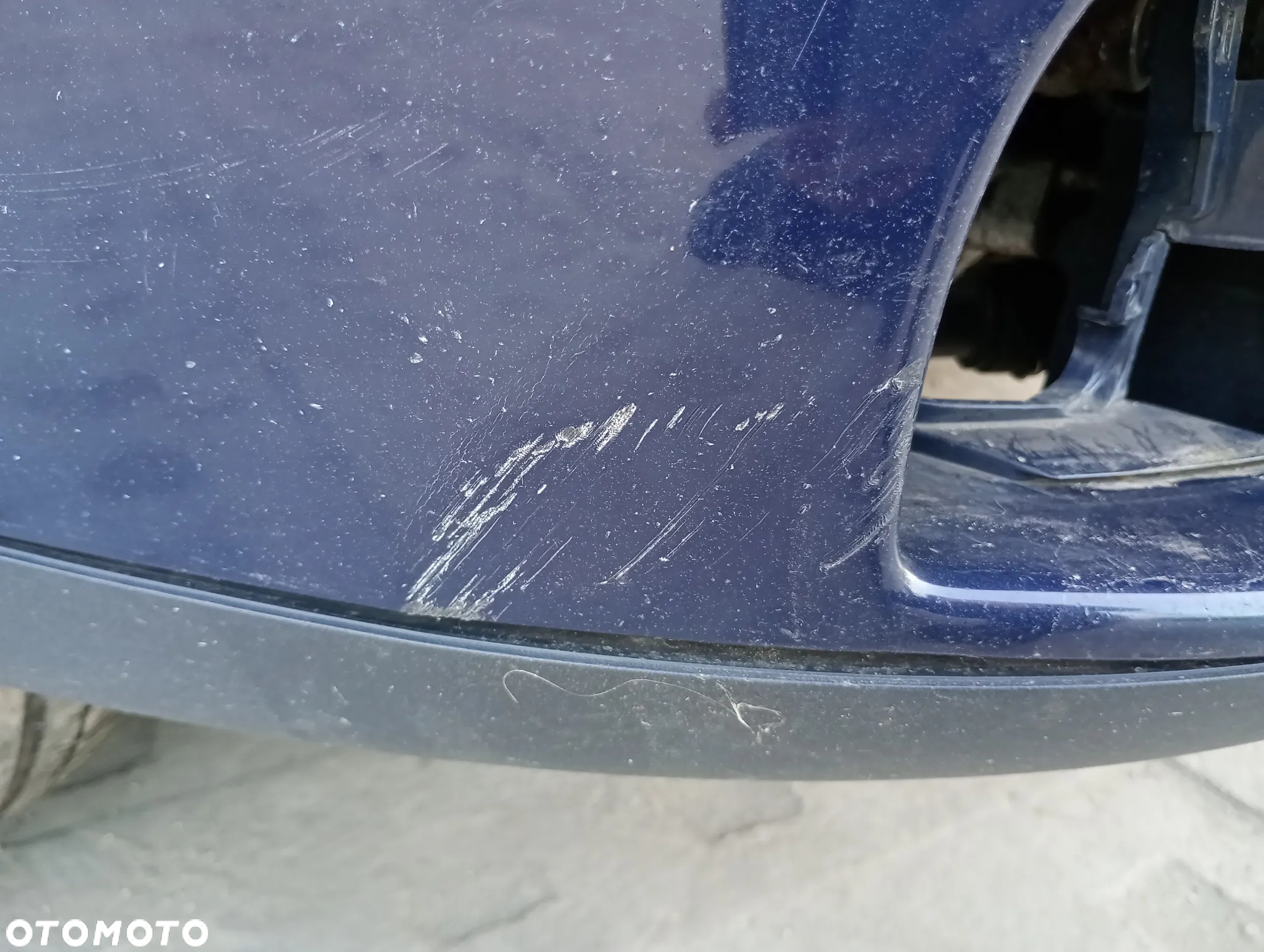 VW GOLF V hatchback zderzak przedni przód LA5G - 6