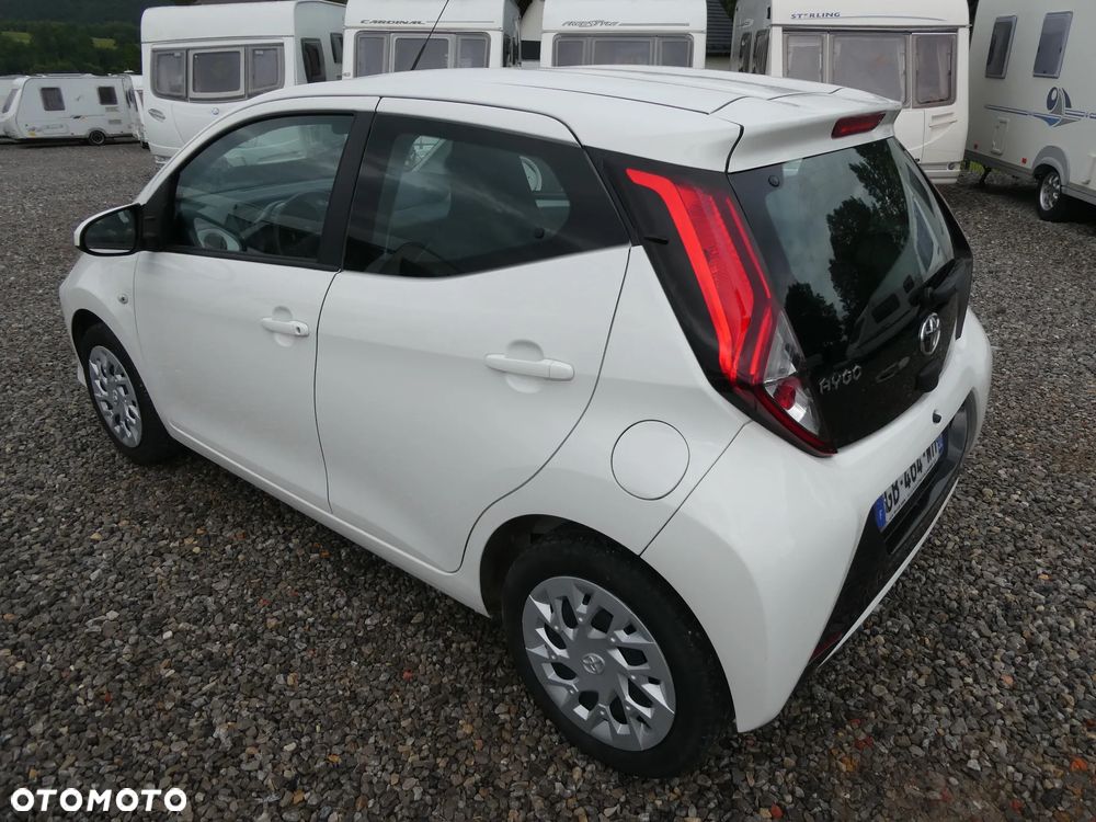 Toyota Aygo - 11
