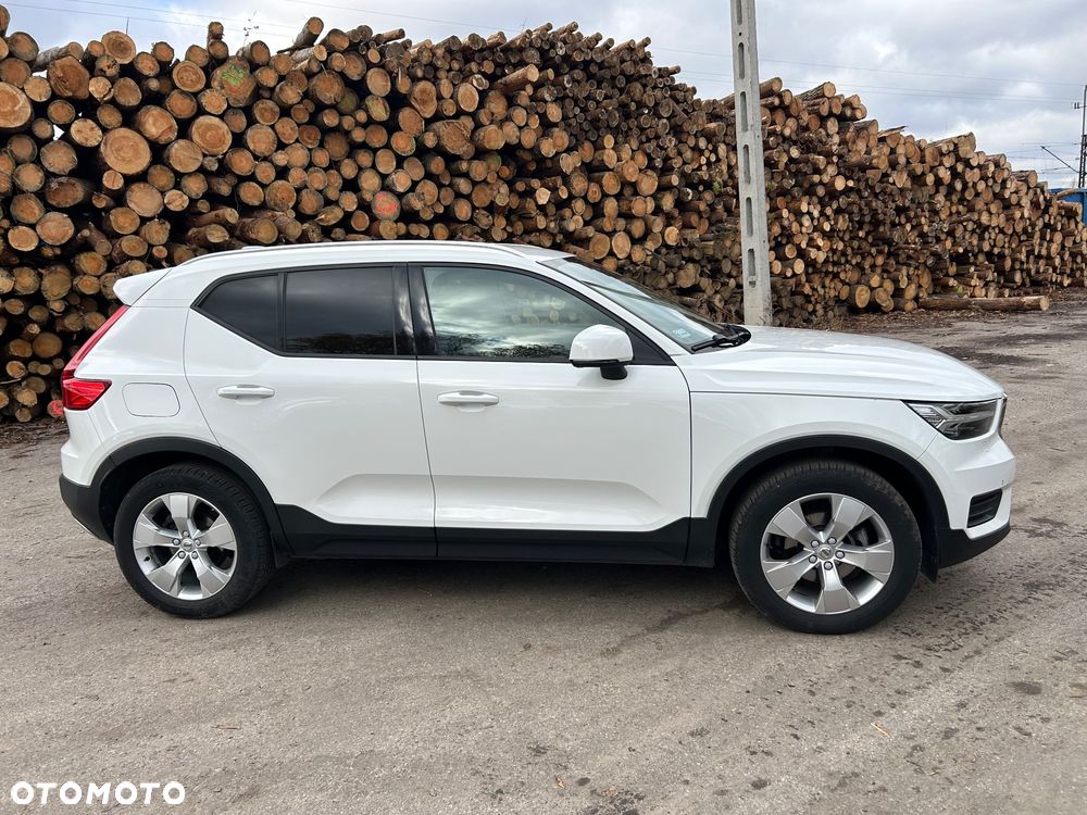 Volvo XC 40 D3 Momentum Pro - 10