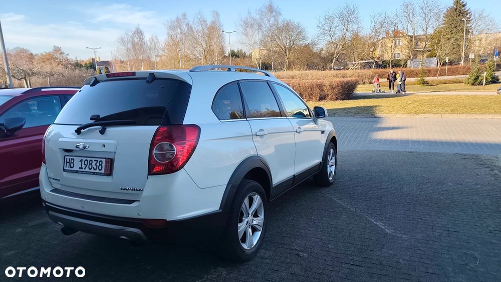 Chevrolet Captiva 2.2 4WD LTZ - 18