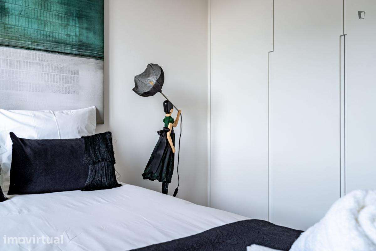 Apartamento com 2 quartos - localizado em Benfica Lisbon - Grande imagem: 4/31