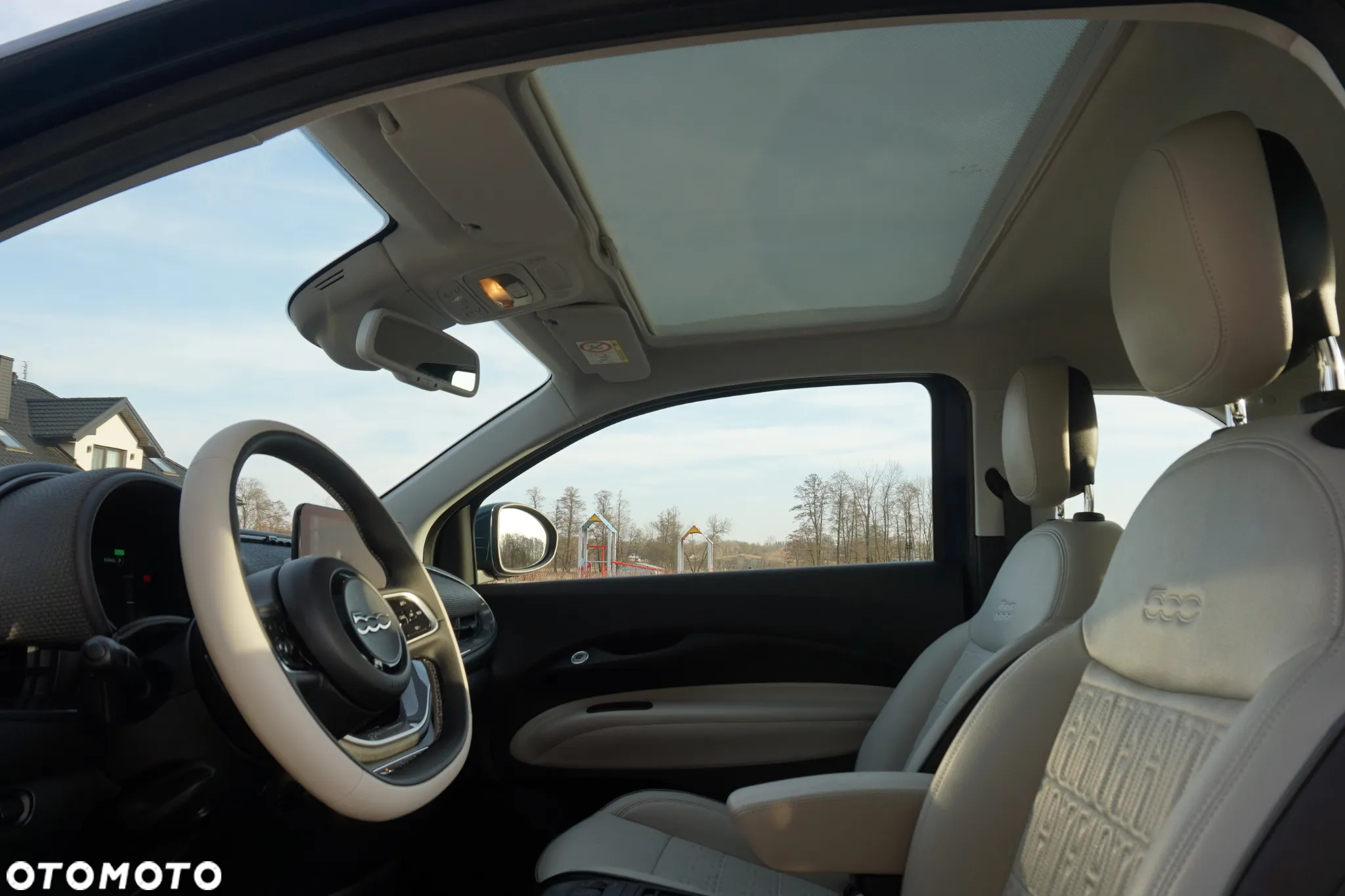 Fiat 500e La Prima - 11