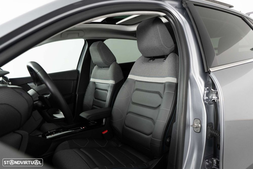 Citroën C4 1.2 PureTech Shine Pack EAT8 - 10