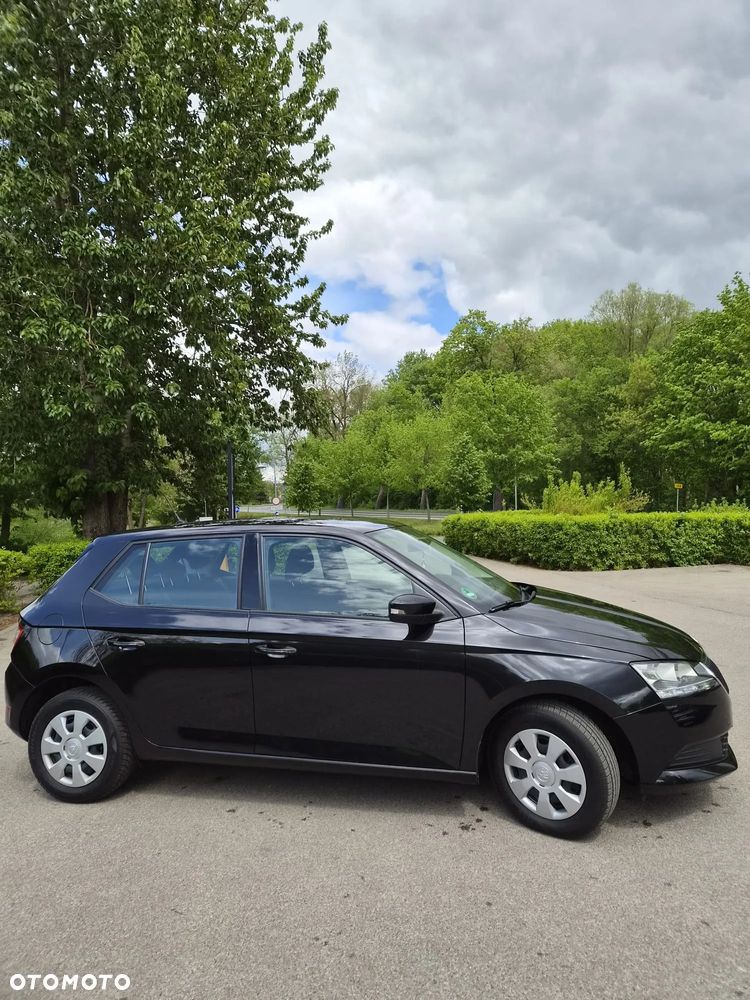 Skoda Fabia 1.0 Edition - 2