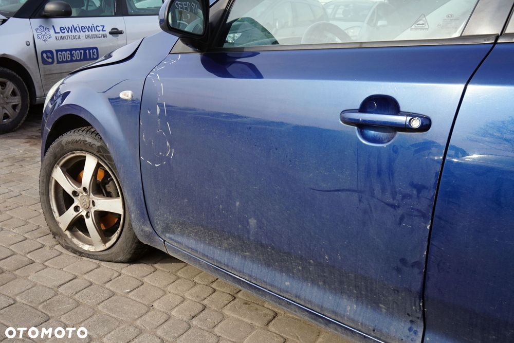 DRZWI PRZEDNIE LEWE CEED I KOMBI A8  GRANATOWY KIA 2006-2009 - 4