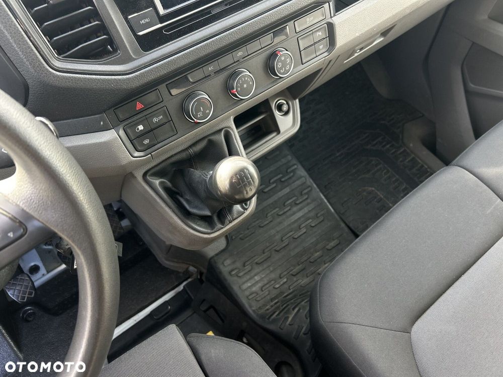 Volkswagen Crafter - 18