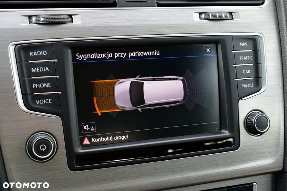 Volkswagen Golf VII 1.6 TDI BMT Trendline DSG - 12