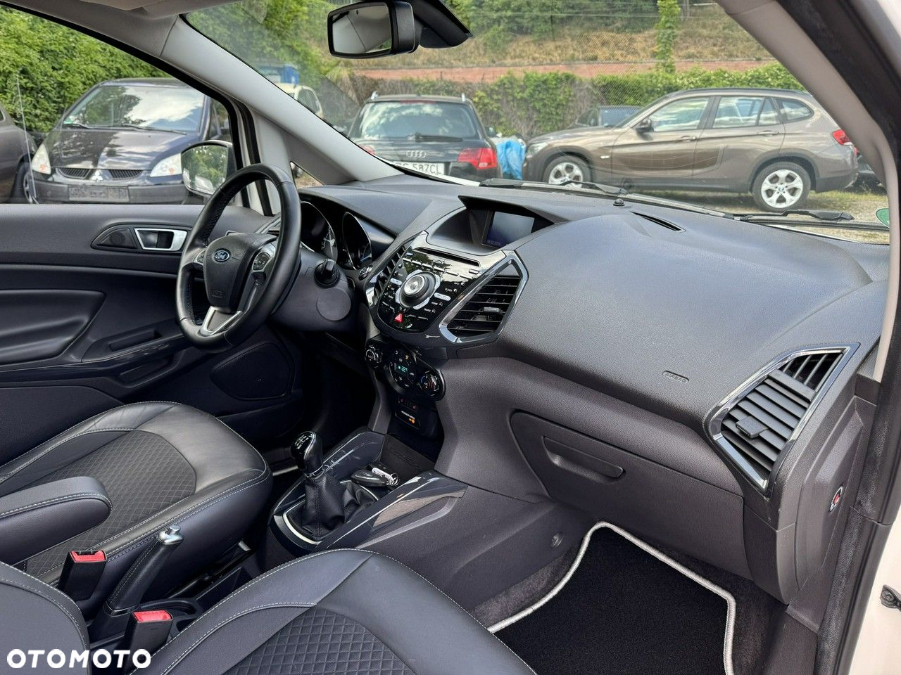 Ford EcoSport - 15