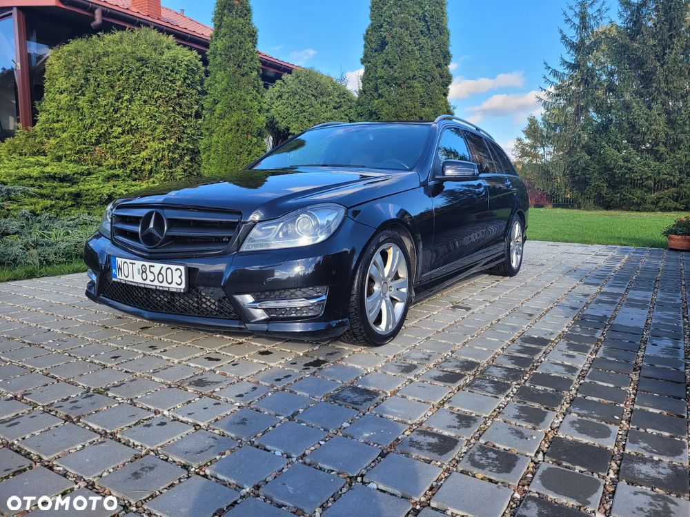 Mercedes-Benz C-Class 2013 photo 3