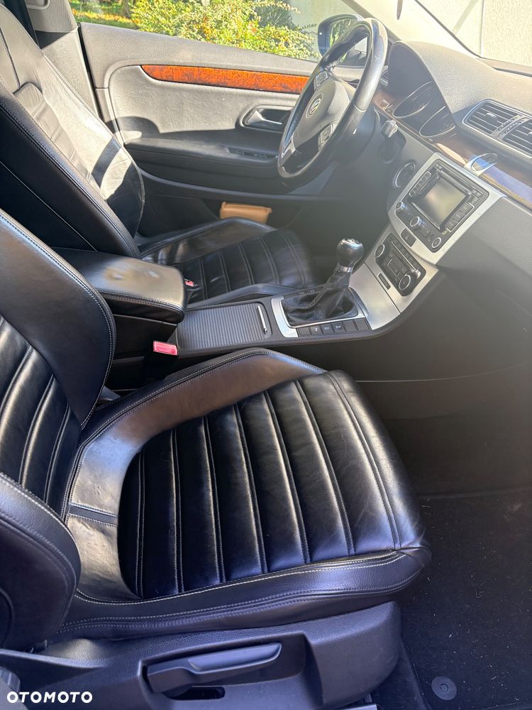 Volkswagen Passat CC 2.0 TDI DPF - 14