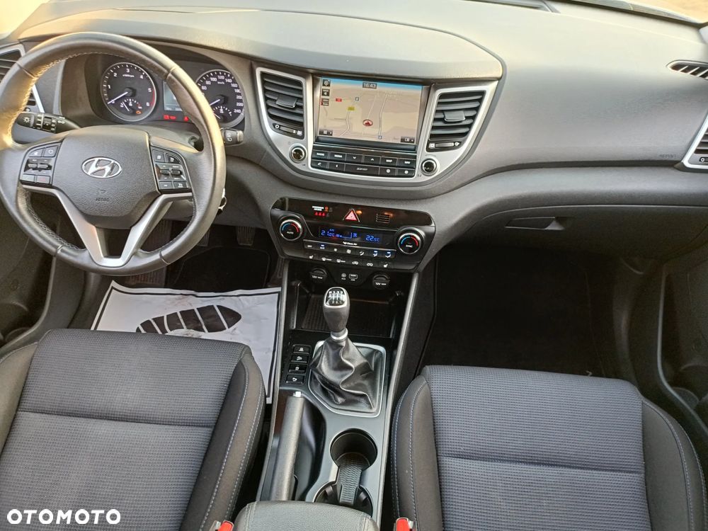 Hyundai Tucson blue 1.7 CRDi 2WD Passion Plus - 18