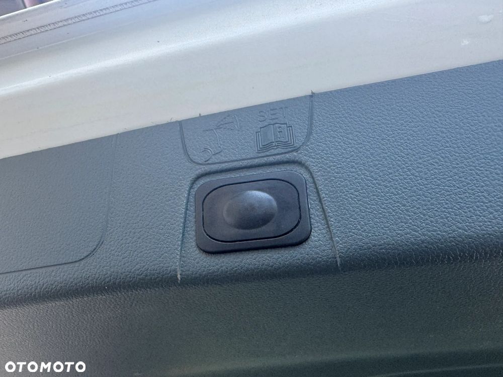 Ford C-MAX 1.0 EcoBoost Start-Stopp-System Titanium - 9