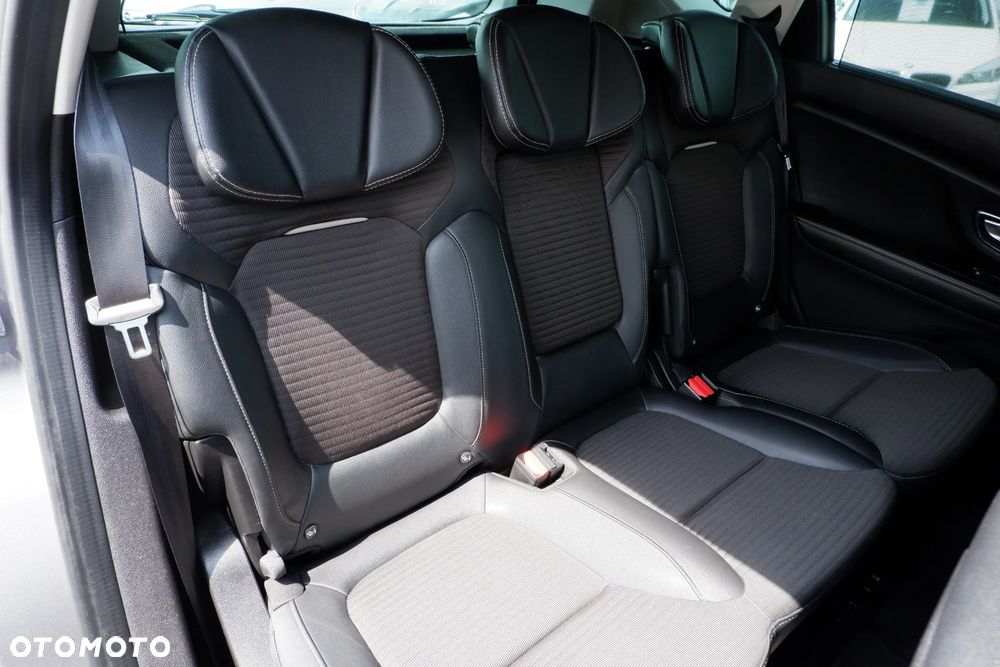 Renault Scenic dCi 110 EDC Bose Edition - 13