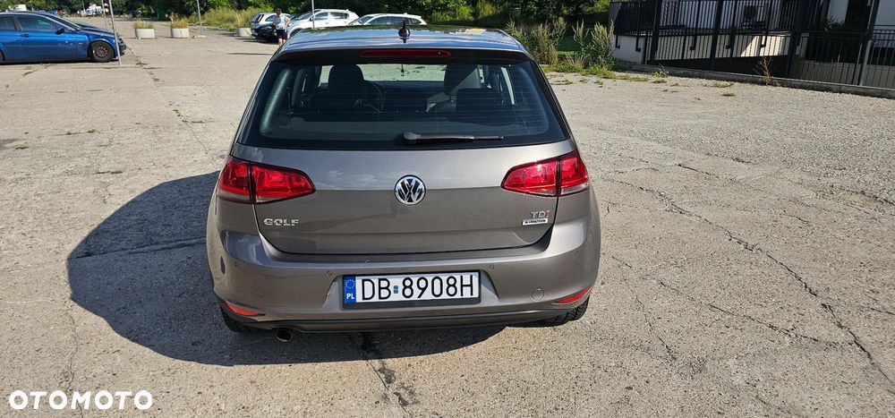 Volkswagen Golf 1.6 TDI BlueMotion Trendline - 5