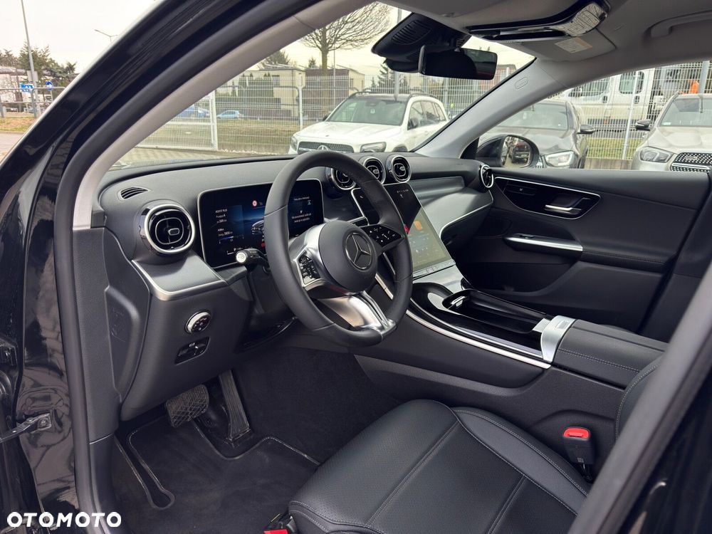 Mercedes-Benz GLC - 14