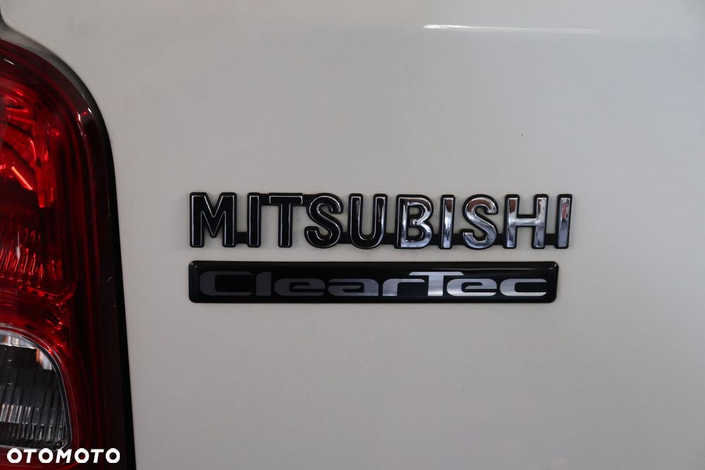 Mitsubishi L200 2.4 d CC Invite EU6 - 24