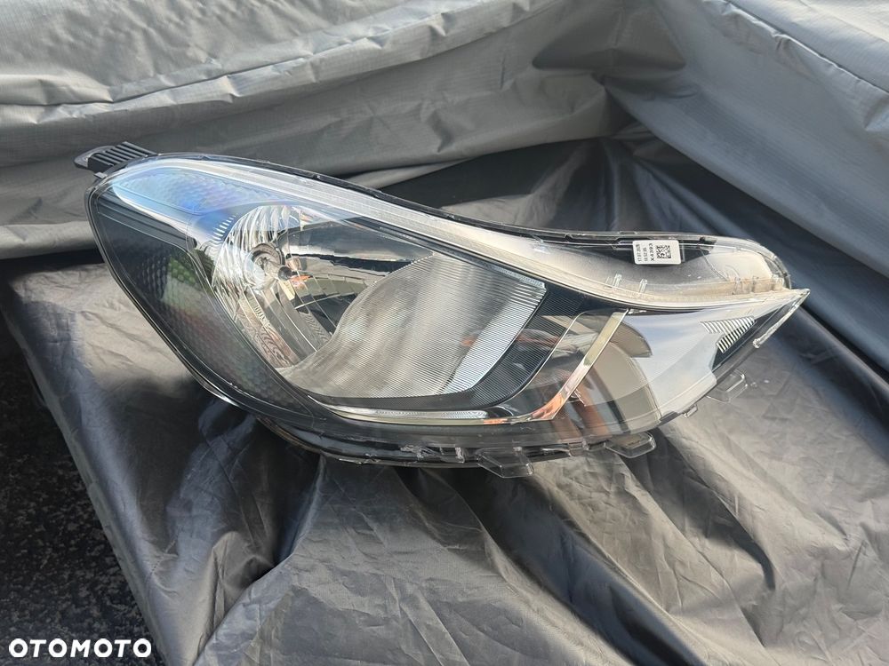 Reflektor Hyundai i10 2023 oryginał lampa przód sprzedam (taty) - 1