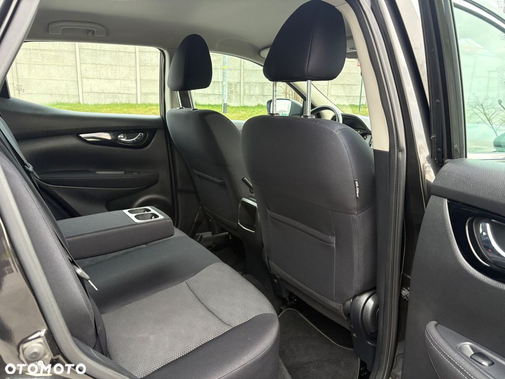 Nissan Qashqai 1.6 DCi N-Connecta Xtronic EU6 - 22