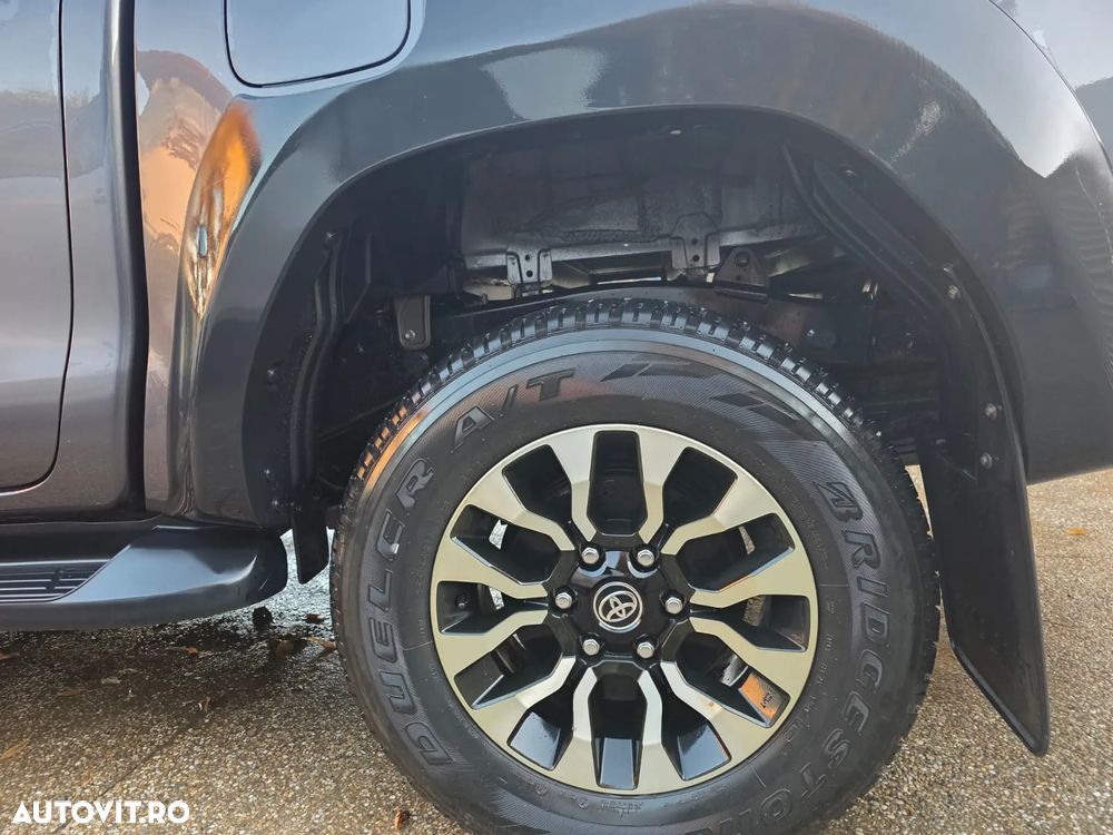 Toyota Hilux 2.8D 204CP 4x4 Double Cab AT GR Sport - 8