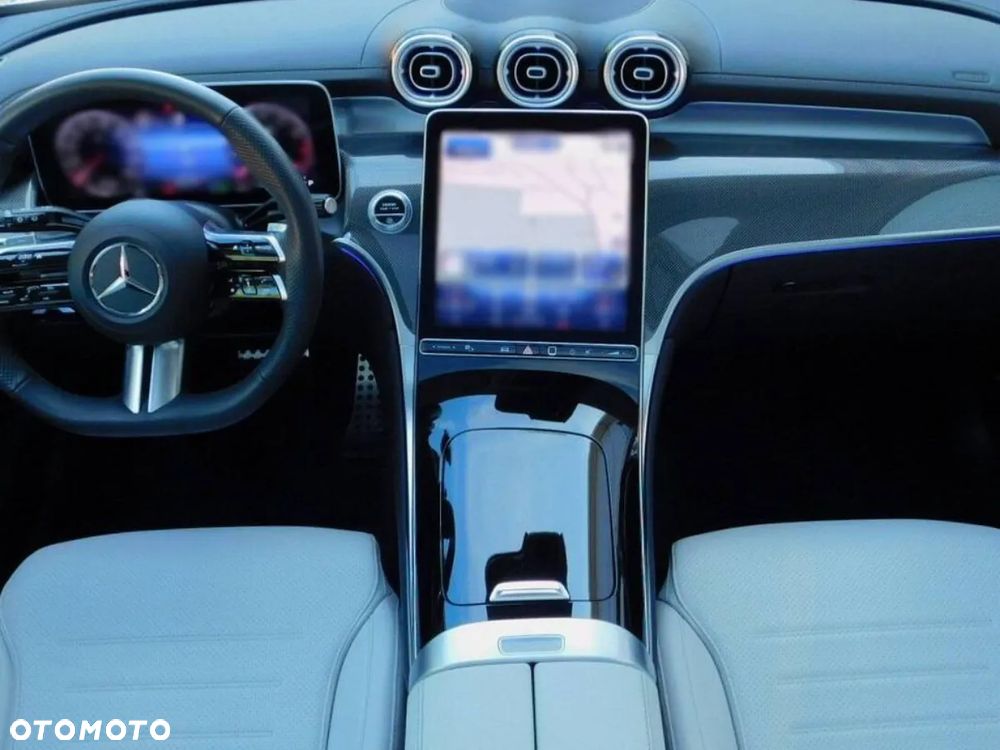 Mercedes-Benz GLC - 7