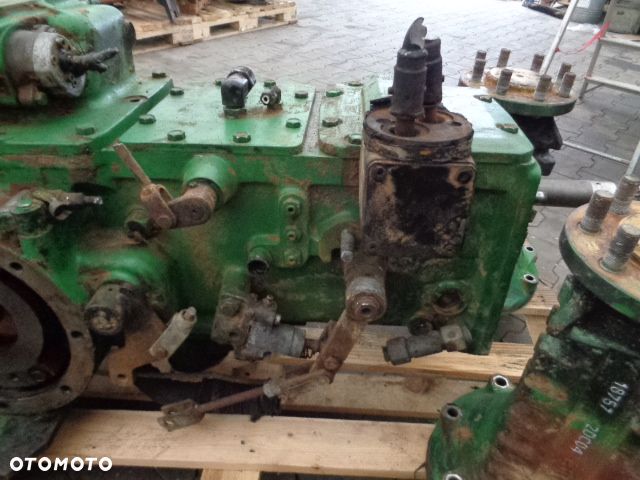 Most napęd tył obudowa atak talerz mechanizm różnicowy John Deere 5615F - 6