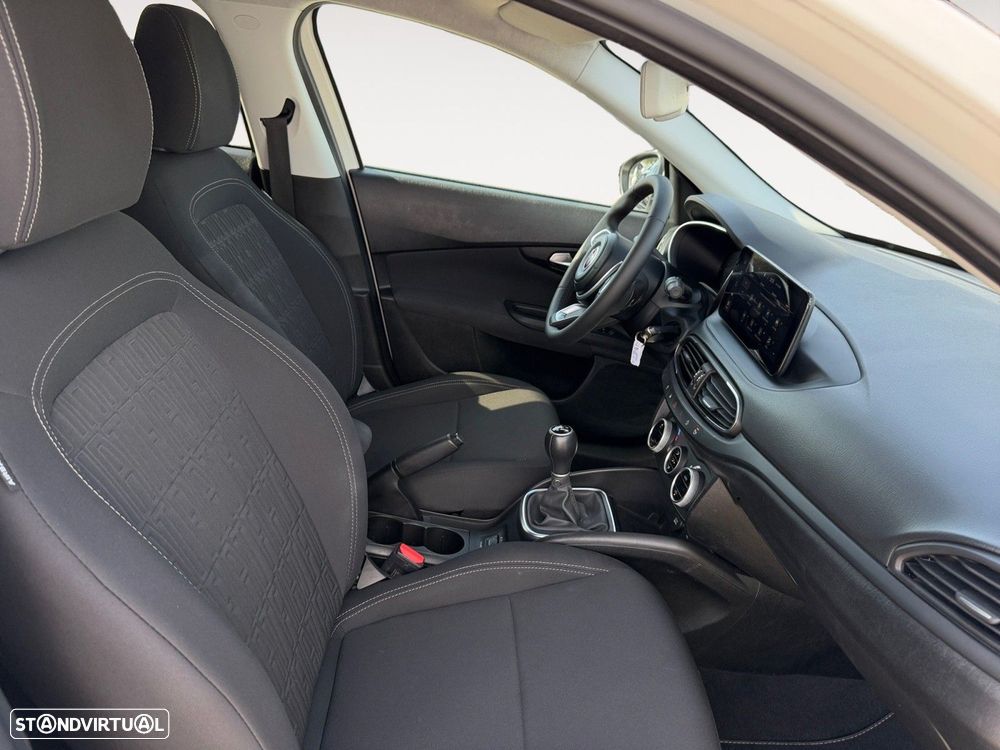 Fiat Tipo Station Wagon 1.0 GSE T3 - 15