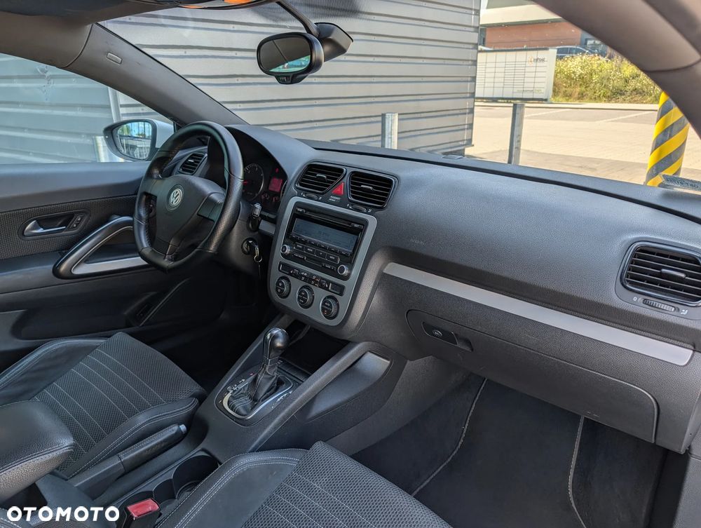 Volkswagen Scirocco 2.0 TDI DSG Edition - 5