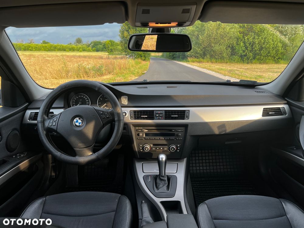 BMW Seria 3 - 15