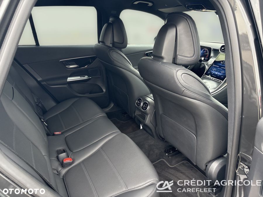 Mercedes-Benz GLC 300 e 4-Matic Avantgarde - 21