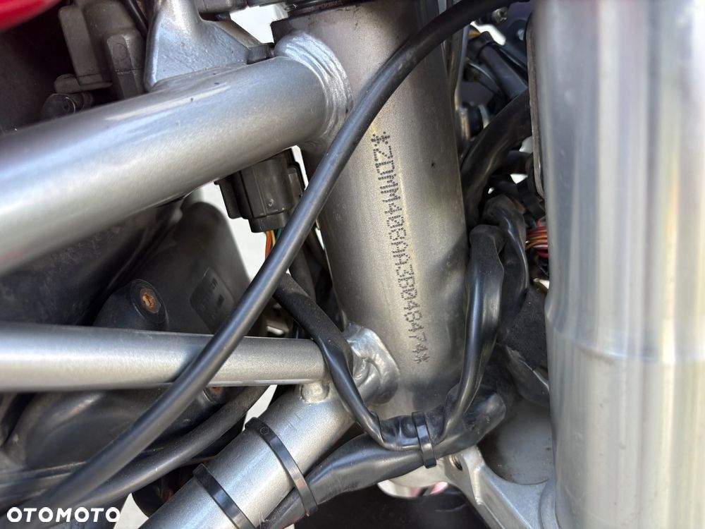 Ducati Monster - 14