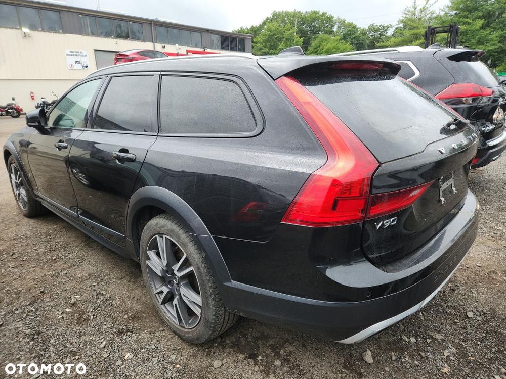 Volvo V90 - 18