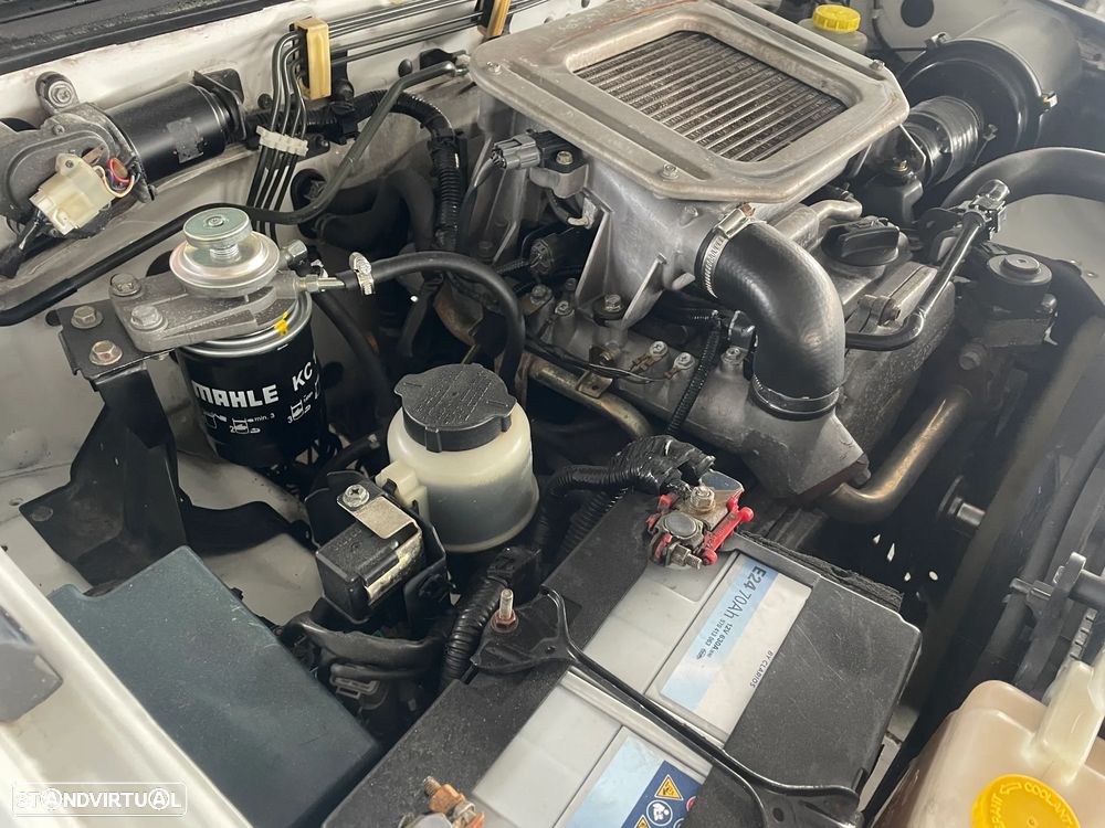 Nissan PICK UP D22 2.5 TURBO - 18