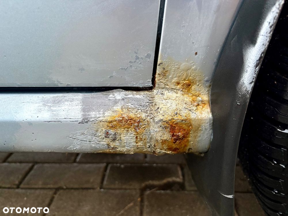 Skoda Fabia 1.2 HTP Basis - 14