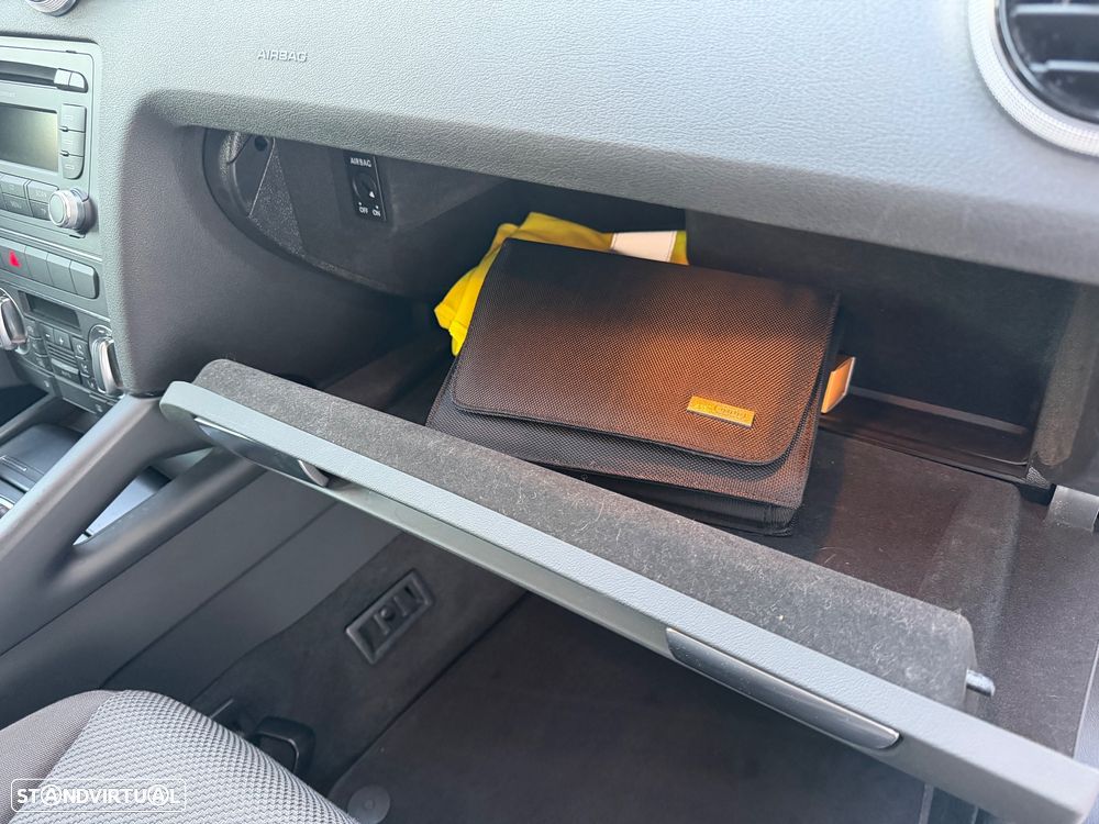 Audi A3 Sportback 1.6 TDI Attraction - 22