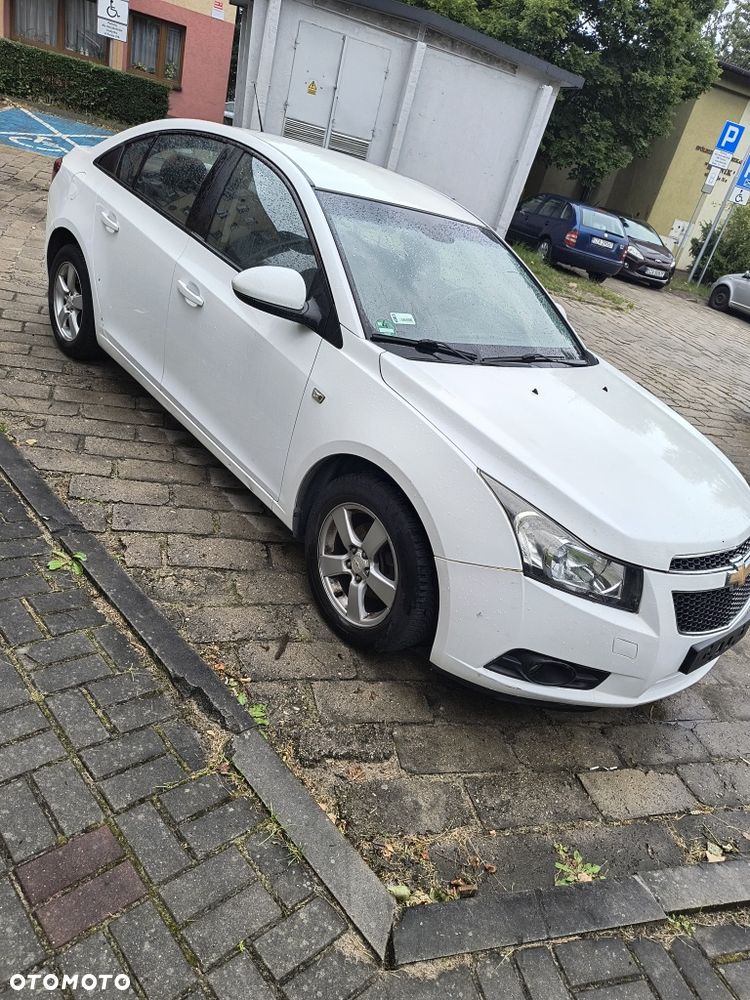 Chevrolet Cruze - 2