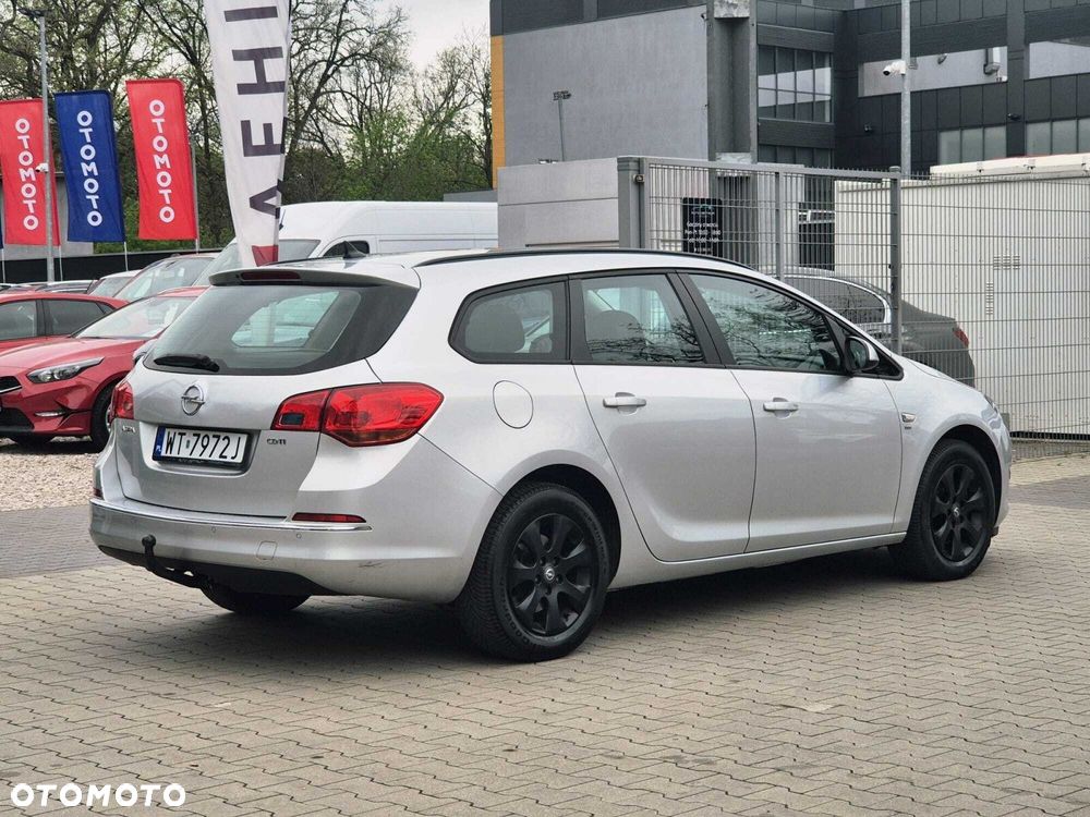 Opel Astra 1.7 CDTI Enjoy - 10