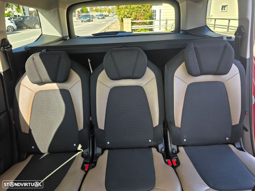 Citroën C4 Grand Picasso - 12