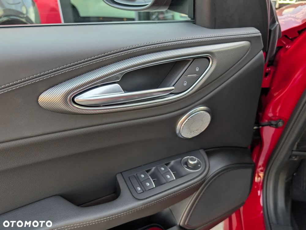 Alfa Romeo Giulia 2.0 Turbo Veloce - 19
